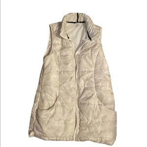 Zelos camouflage print puffer vest
